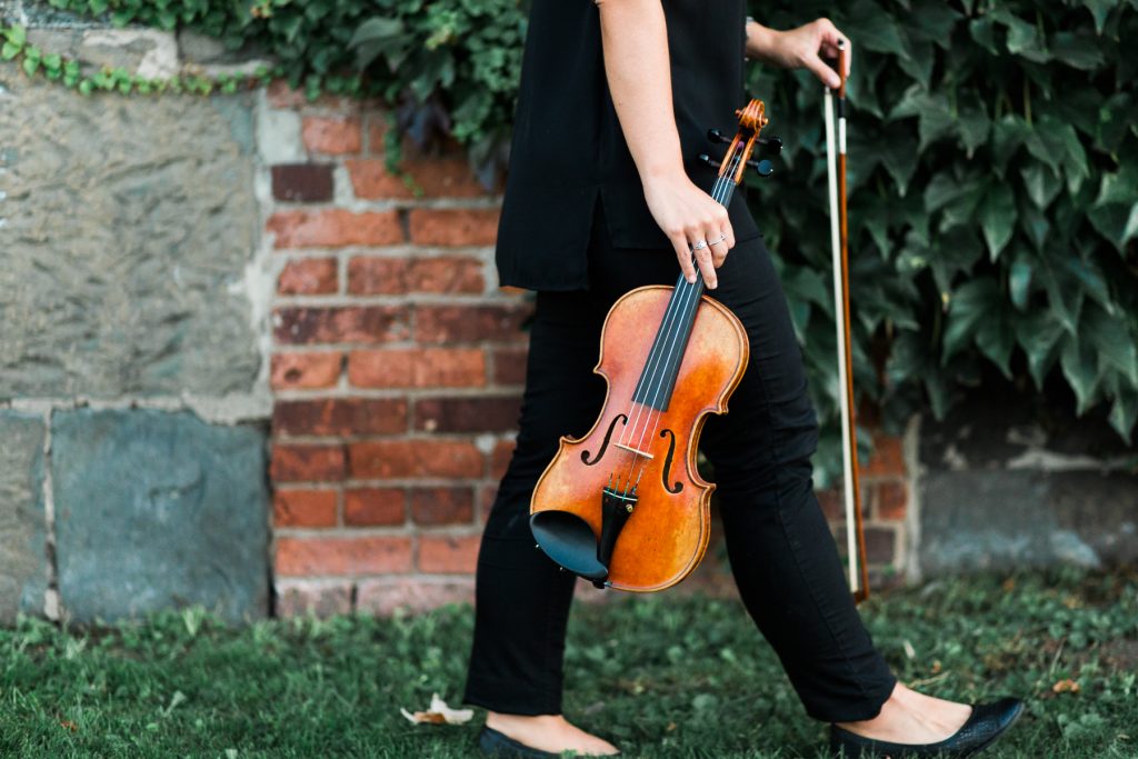musician, musician headshot, violin, violinist