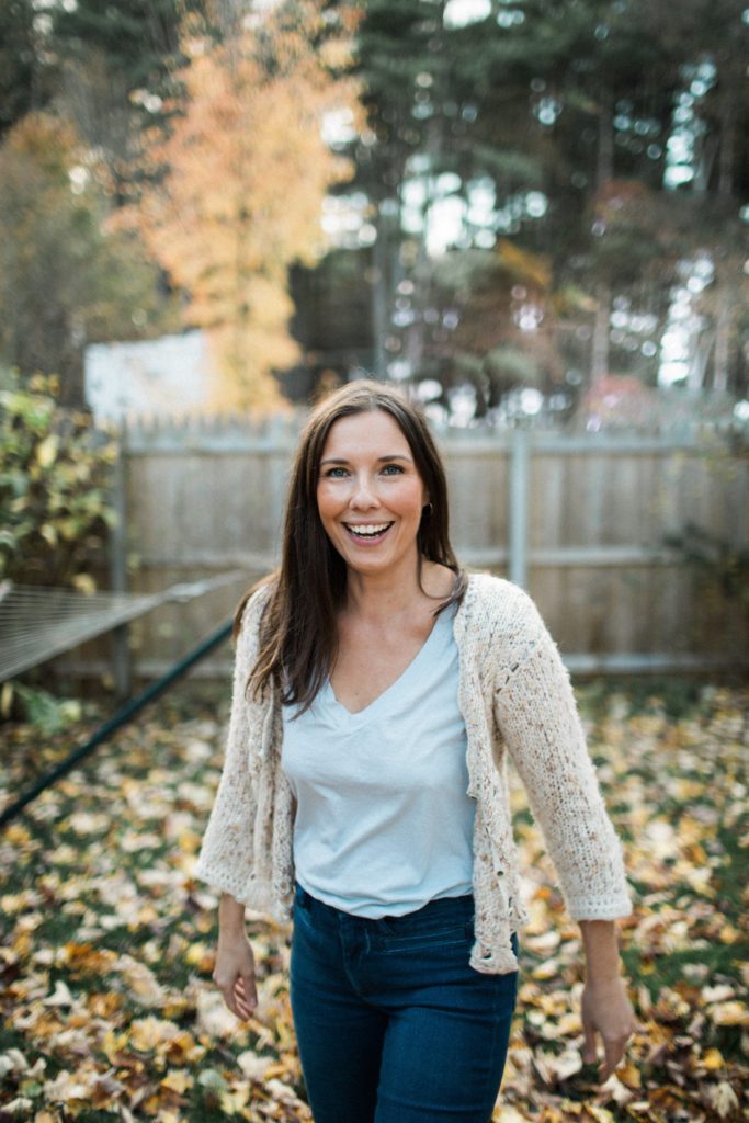 candid headshot, backyard, woman portrait, fall, artist